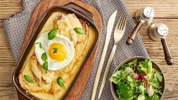 Welsch z północnej Francji z serem cheddar