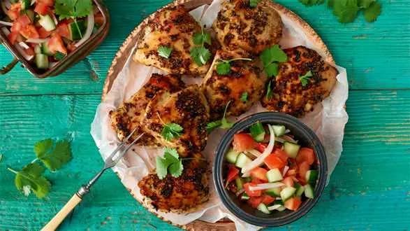 Glazurowane udka kurczaka z marokańską sałatką