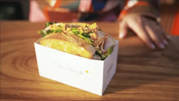 Kanapka z jajecznicą - egg drop sandwich