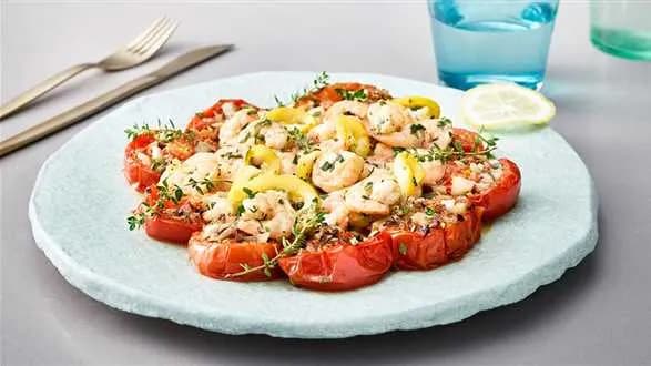 Krewetki zapiekane w pomidorach