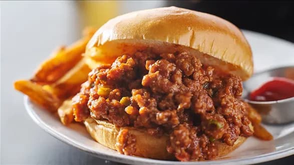 Sloppy Joe — amerykańska kanapka z mięsem mielonym