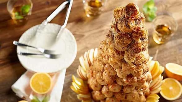 Ptysiowa piramida croquembouche