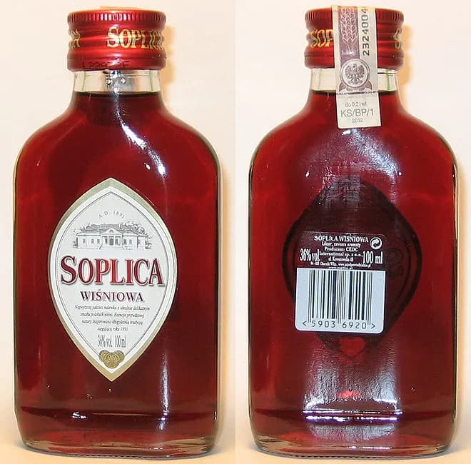 Najlepsze drinki z wódką wiśniową, które musisz spróbować teraz Najlepsze drinki z wódką wiśniową, które musisz spróbować teraz