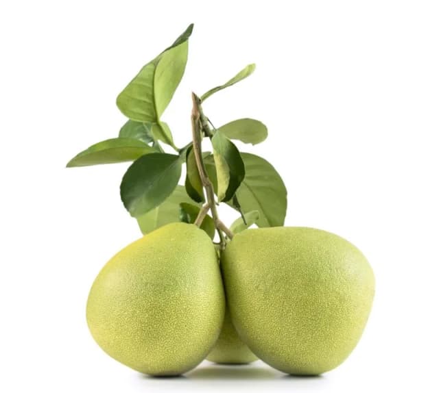 Pomelo ile kalorii - poznaj niskokaloryczny owoc idealny na dietę Pomelo ile kalorii - poznaj niskokaloryczny owoc idealny na dietę