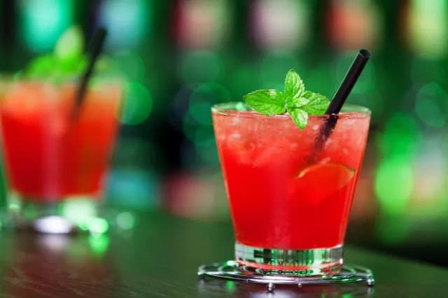 Jak przygotować idealny mai tai drink - przepisy i ciekawostki Jak przygotować idealny mai tai drink - przepisy i ciekawostki