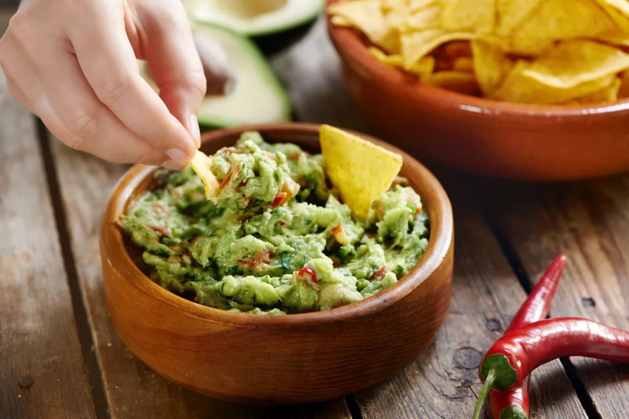 Jak przygotować guacamole – prosta receptura na pyszne awokado Jak przygotować guacamole – prosta receptura na pyszne awokado