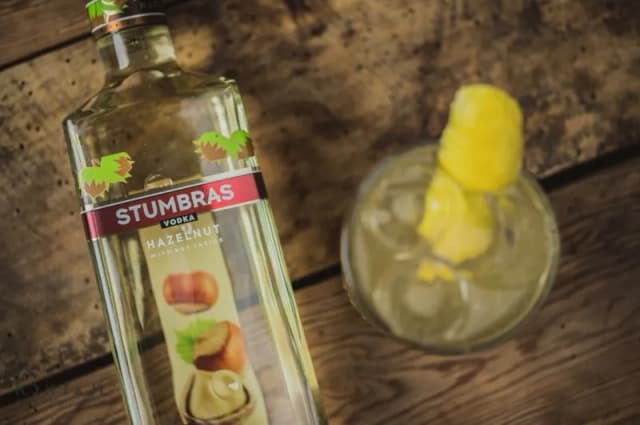 Jak przygotować wyjątkowy drink z soplicą orzech w czekoladzie Jak przygotować wyjątkowy drink z soplicą orzech w czekoladzie