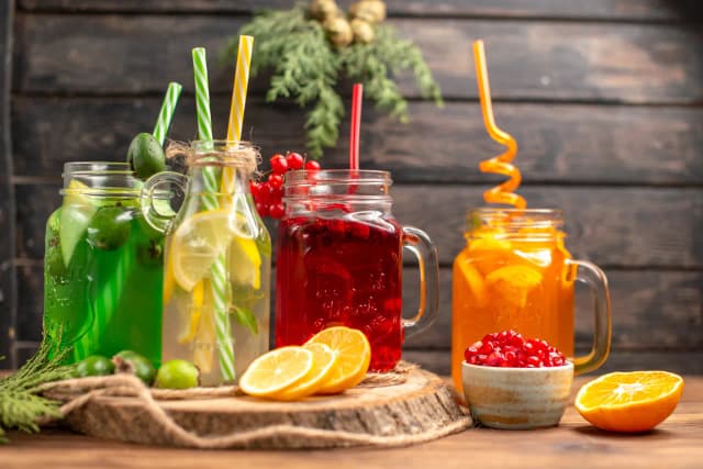 Jak zrobić drinka bezalkoholowego – proste przepisy na każdą okazję Jak zrobić drinka bezalkoholowego – proste przepisy na każdą okazję